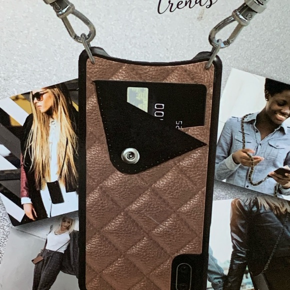 Nuckees trend NWT body phone wallet for iPhone XR - Picture 3 of 4